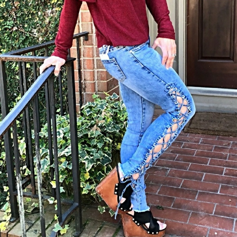 Tie up the side, stretchy jeans•NWT- only 1 left of sizes 2, 4, & 6 - Picture 4 of 16